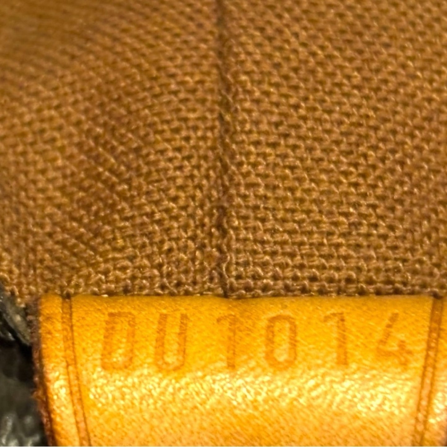 Louis Vuitton Monogram Cabas Mezzo Tote – Vintage Classic with COA