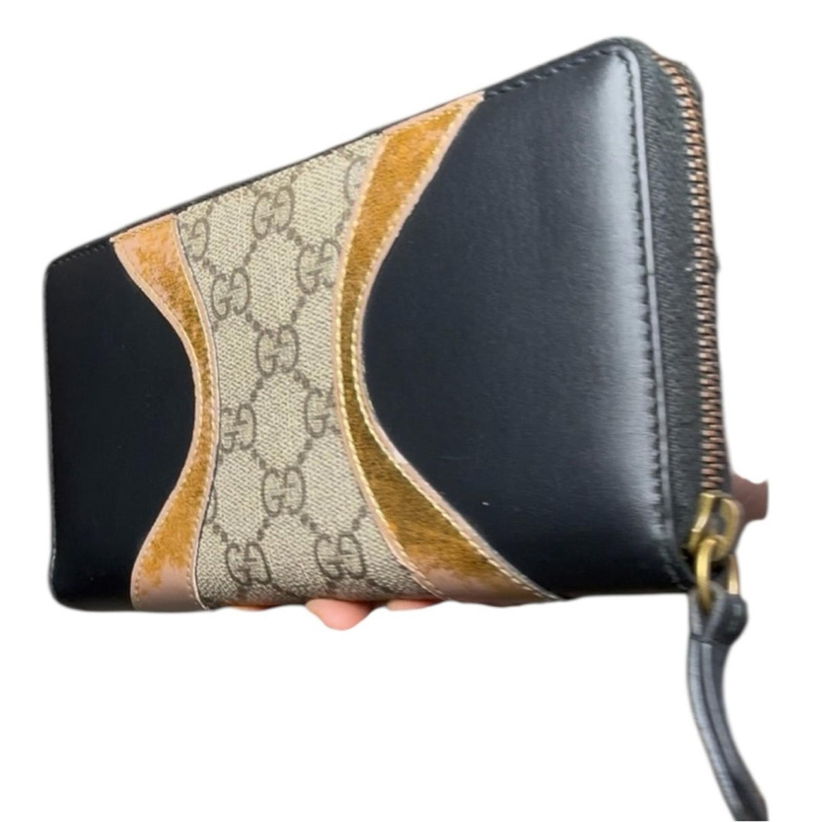Gucci GG Supreme Tri Print Zip-Around Wallet Gold Black