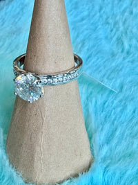 2.0ct Moissanite Sterling Silver Ring size 8 New sku