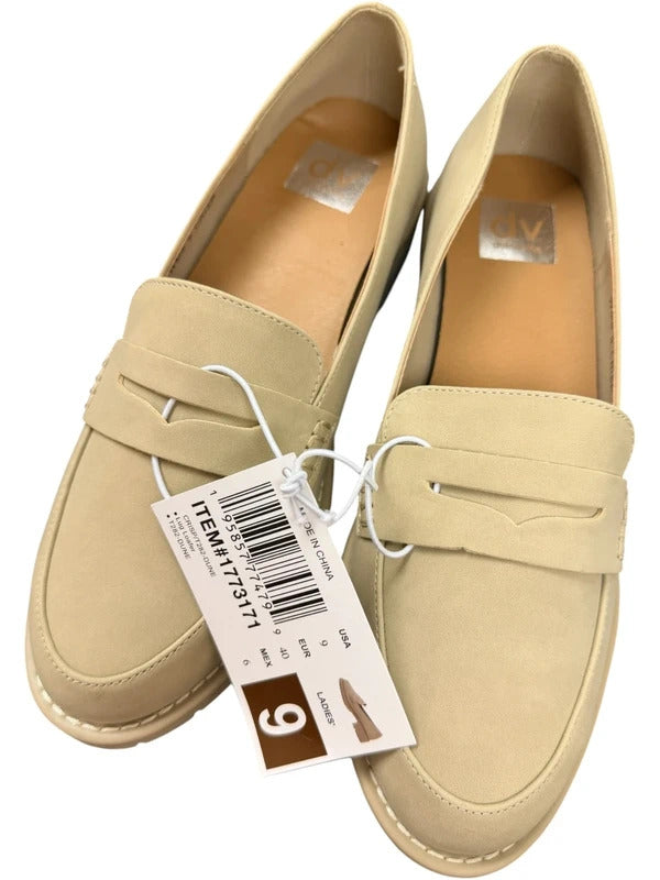 DV Dolce Vita Crispit Lug Sole Penny Loafers Dune Beige Women’s Size 9 NWT