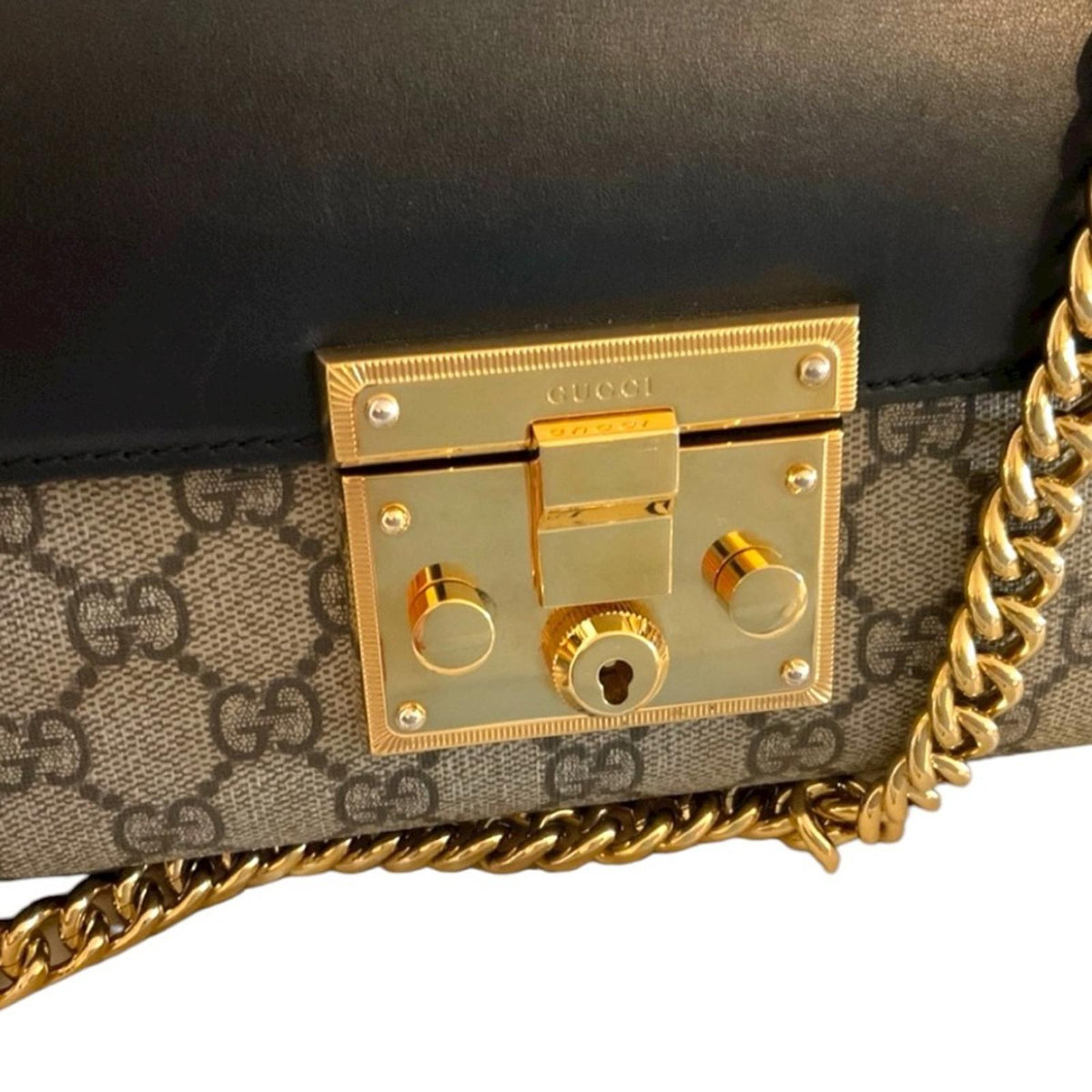 Gucci Padlock GG Supreme Small Shoulder Bag Full Inclusion