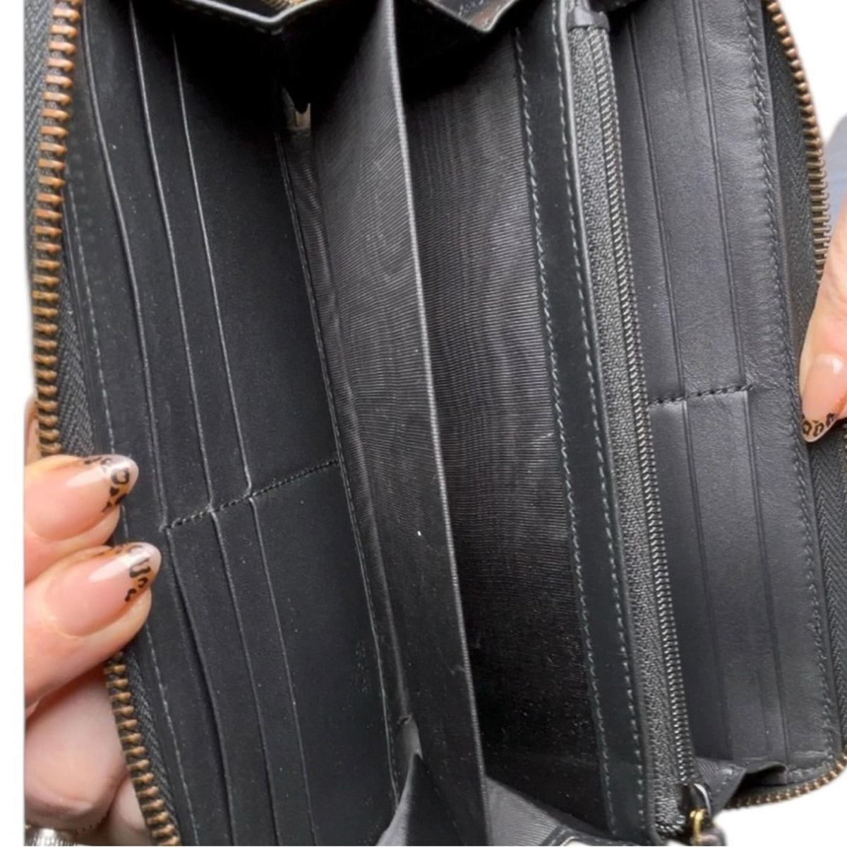 Gucci GG Supreme Tri Print Zip-Around Wallet Gold Black