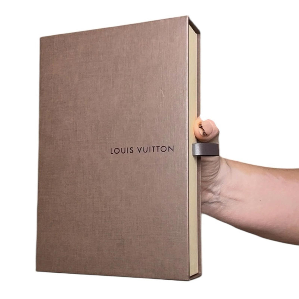 Louis Vuitton Damier Ebene Sarah Wallet w/ Box & COA