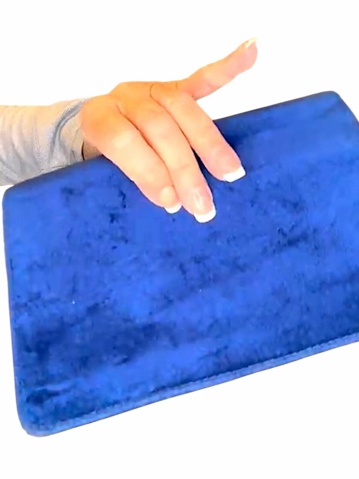 Gucci Blue Velvet G-Clasp Shoulder Clutch