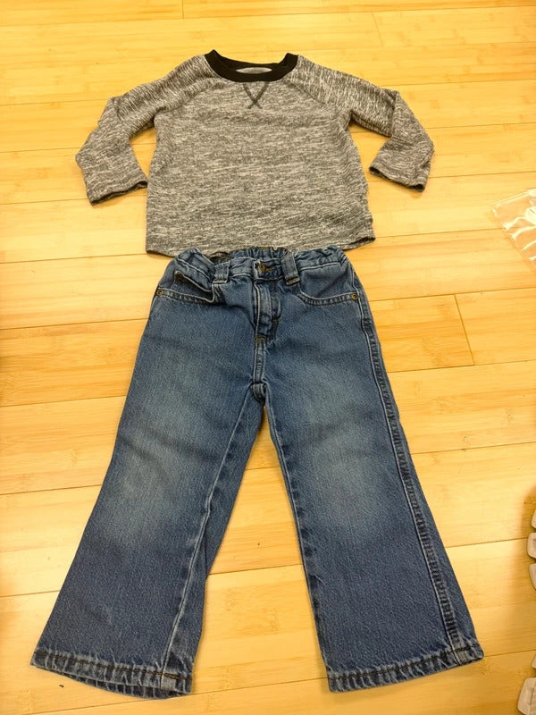 Wrangler Baby Boys Jeans & Cat & Jack Gray Long Sleeve Sweatshirt Outfit 2T