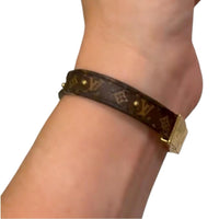 Louis Vuitton Reversible Monogram and Red Gold LV Circle Bracelet