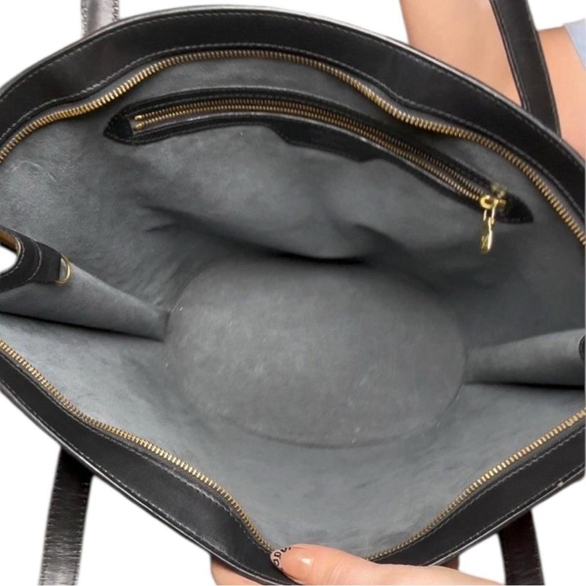 Louis Vuitton Saint Jacques GM Shoulder Bag Black Epi Leather