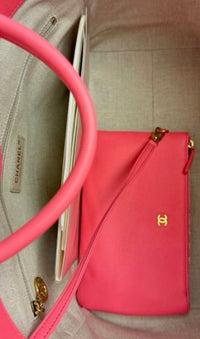 Chanel 22S Large Deauville Shopper Pink Lambskin with Pouch
