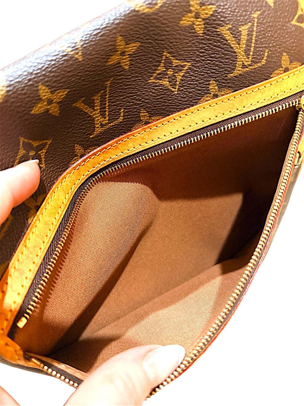 Louis Vuitton Authentic Monogram Bosphore Messenger Crossbody Bag Brown Canvas w/ COA