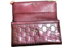 Gucci Embossed Leather Wallet in Burgundy