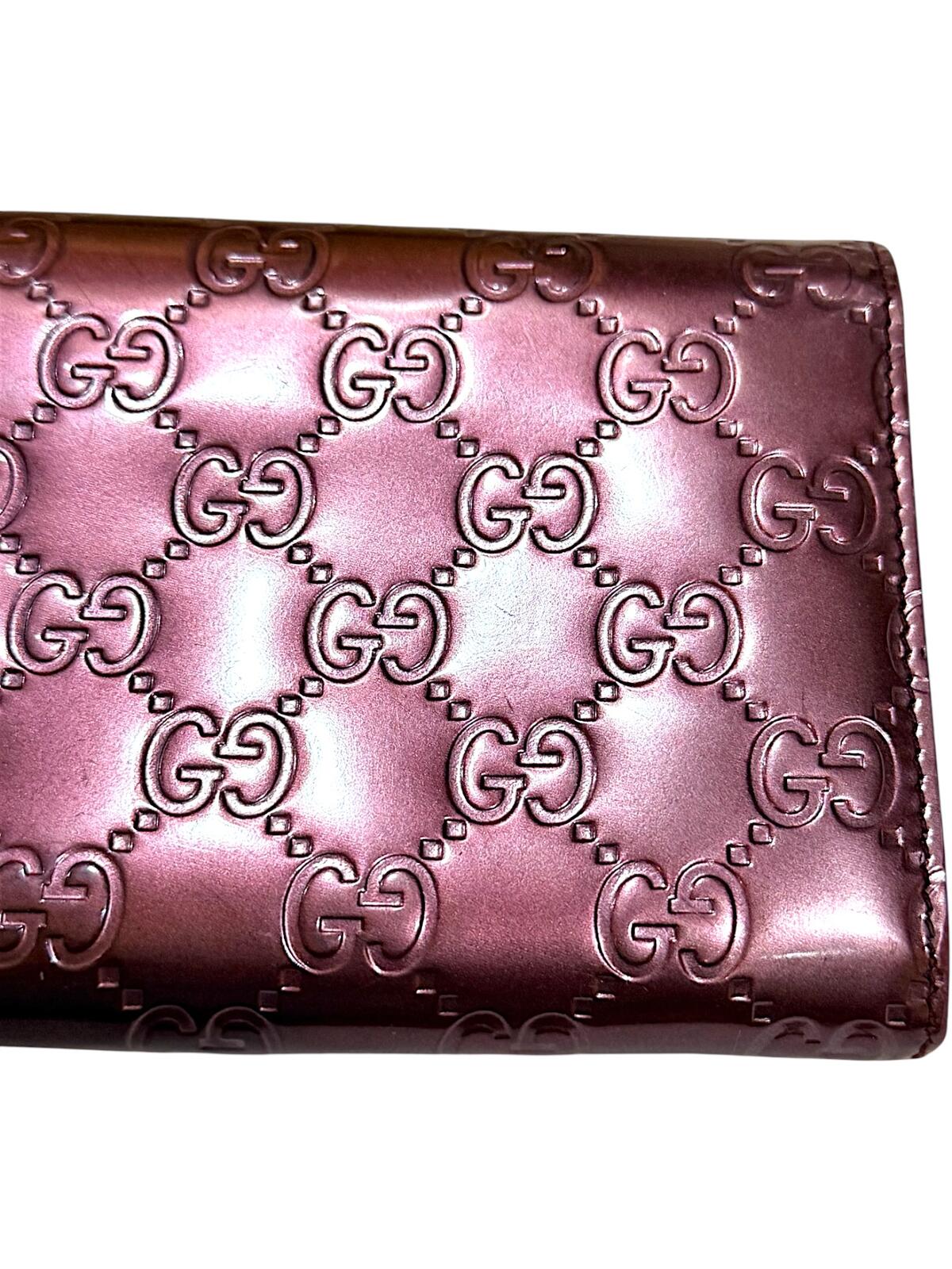 Gucci Embossed Leather Wallet in Burgundy