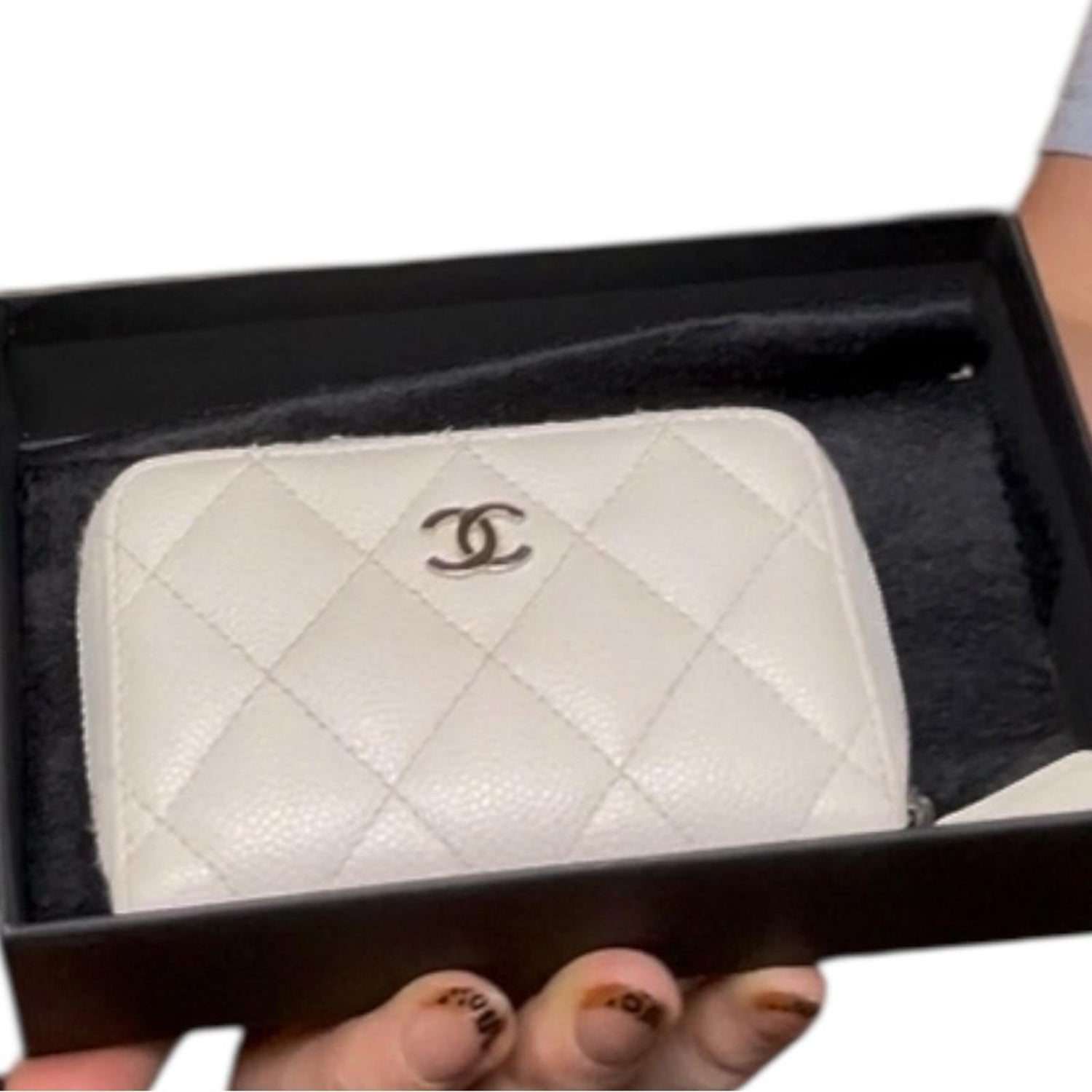 Chanel Classic Zipped Coin Purse White Caviar Leather