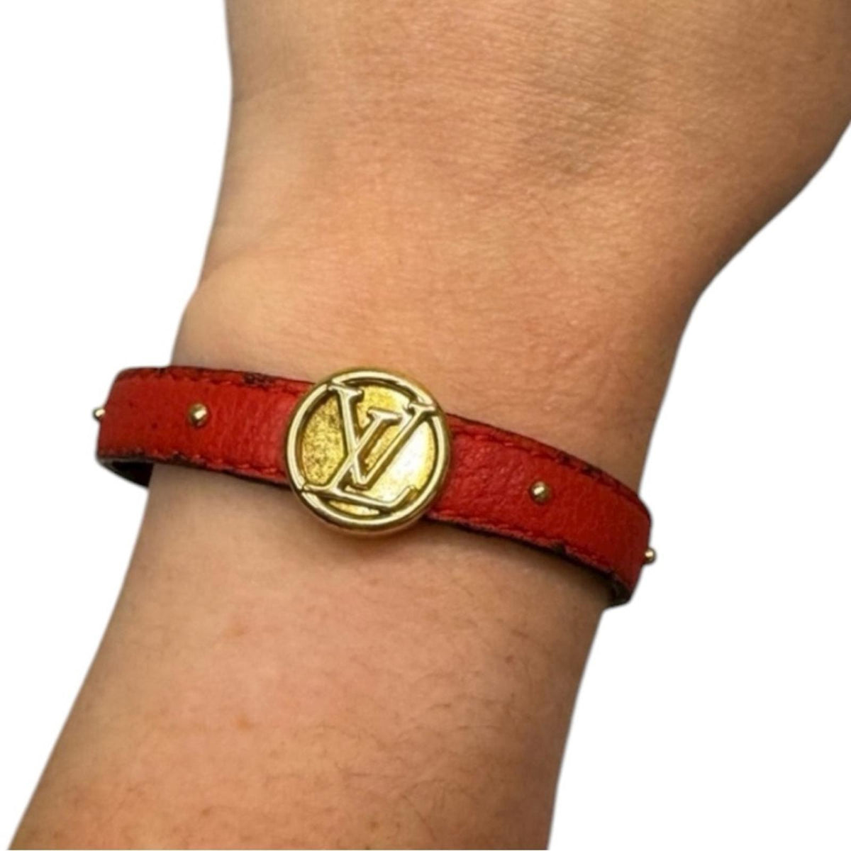 Louis Vuitton Reversible Monogram and Red Gold LV Circle Bracelet