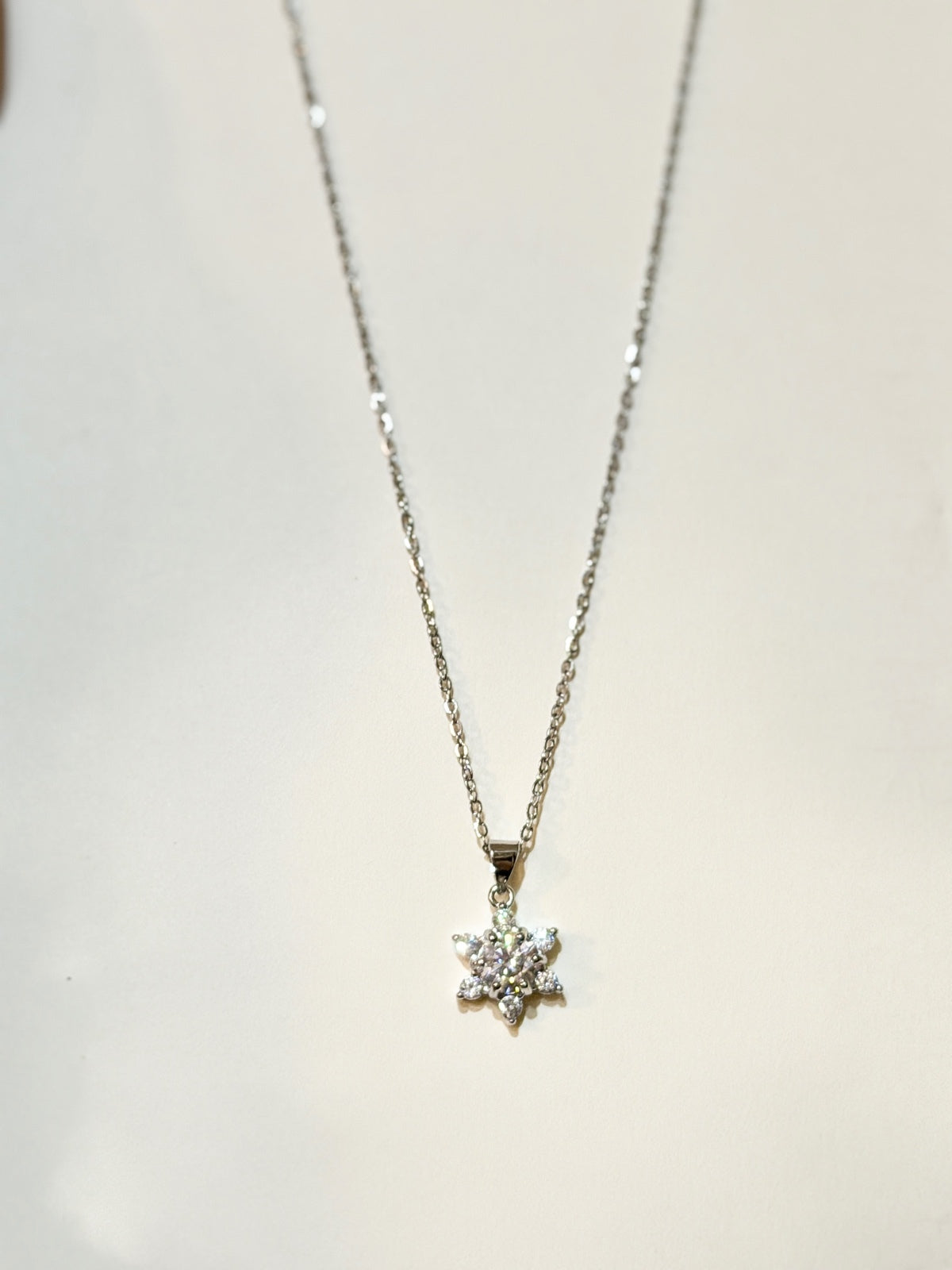 Moissanite authentic silver tone necklace 16”-18” New N2