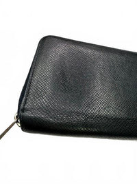 Louis Vuitton Taiga Black Leather Zippy Wallet Vertical Long Organizer