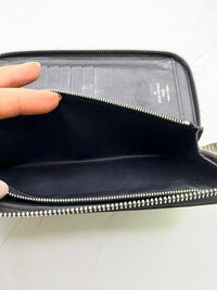 Louis Vuitton Taiga Black Leather Zippy Wallet Vertical Long Organizer