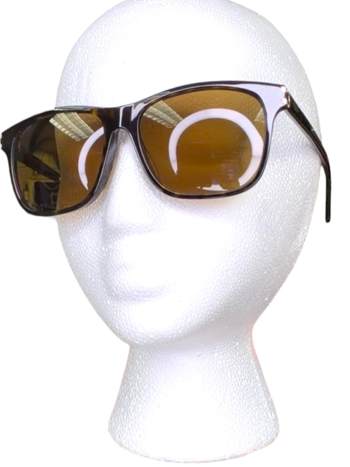 Cartier Tortoiseshell Sunglasses Full Inclusion