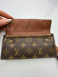 Louis Vuitton Vintage Monogram Canvas Long Wallet Wristlet Brown Gold Hardware