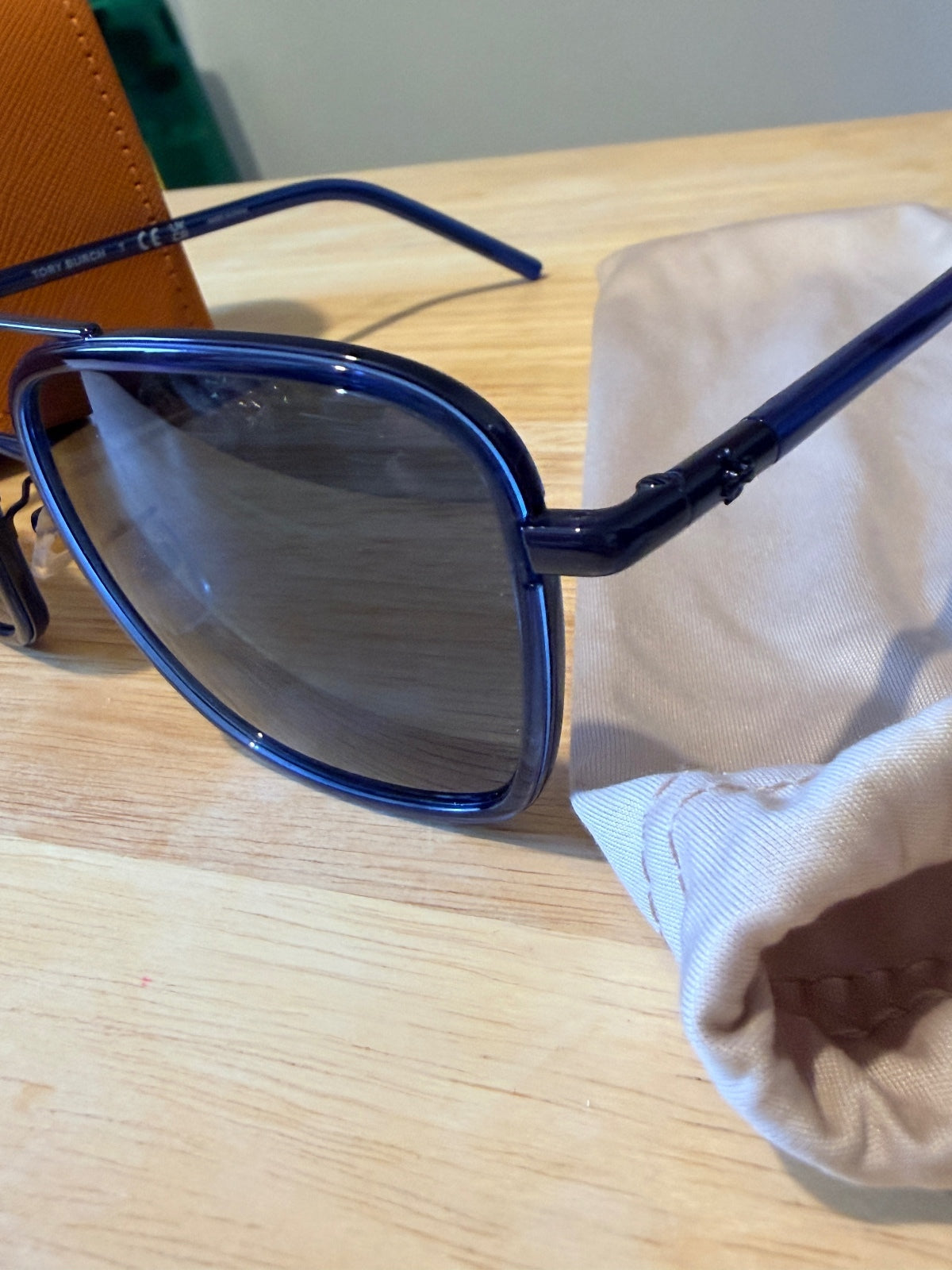 Tory Burch TY6090 Blue Aviator Sunglasses with Case