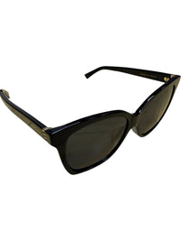 Gucci Black Cat Eye Sunglasses with Case and Cloth