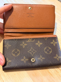 Louis Vuitton Monogram Canvas Wallet Made in France