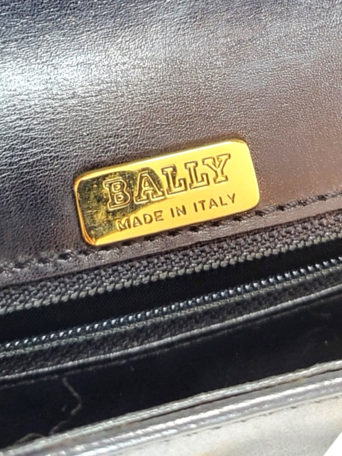 Bally Vintage Black Leather Crossbody Shoulder Bag