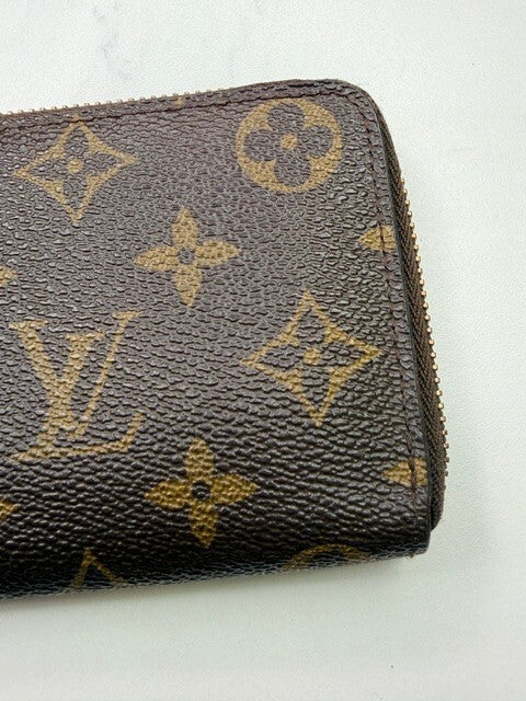 Louis Vuitton Monogram Canvas Zip Around Wallet