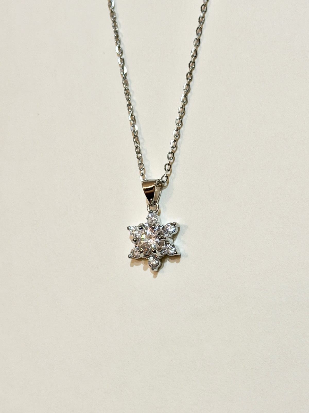 Moissanite authentic silver tone necklace 16”-18” New N2