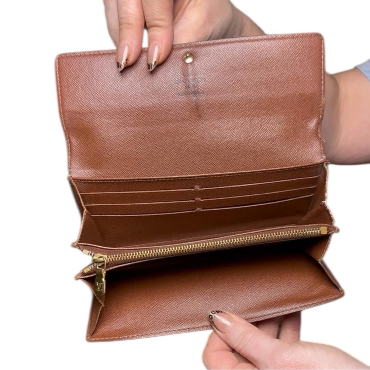 Louis Vuitton Sarah Wallet Monogram Canvas Brown w/Box & COA