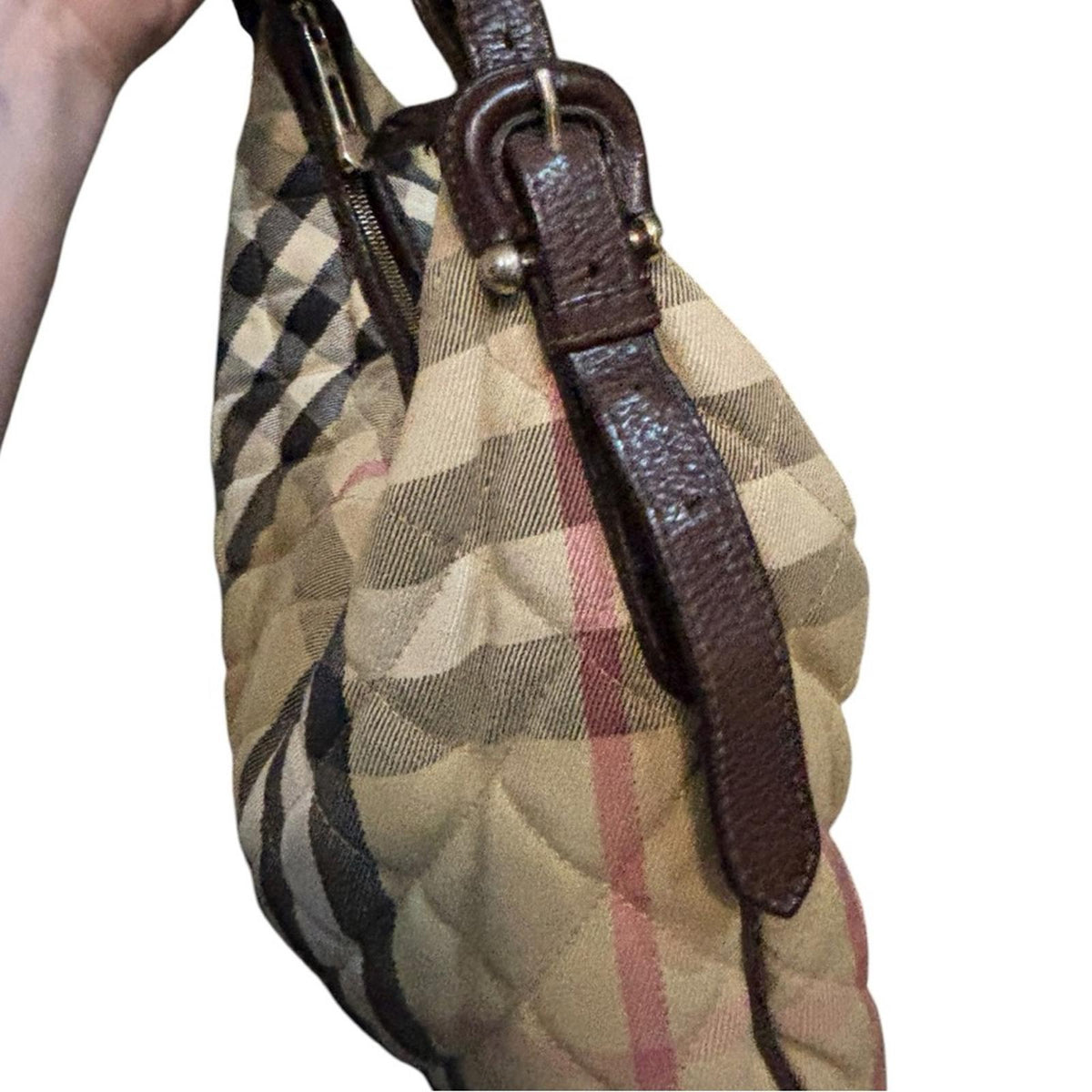 Burberry House Check Quilted Hoxton Hobo