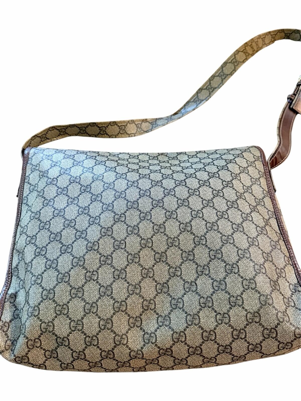 Gucci Beige/Brown Monogram Messenger Bag with Green & Red Web