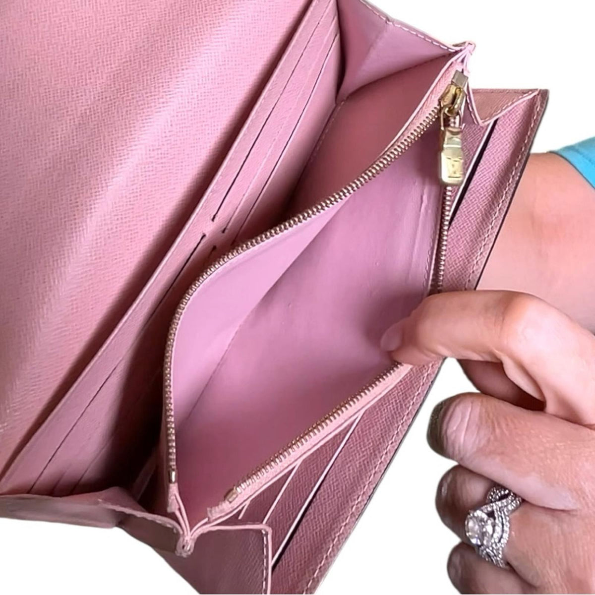 Louis Vuitton Sarah Wallet Damier Ebene Canvas Rose Ballerine Interior