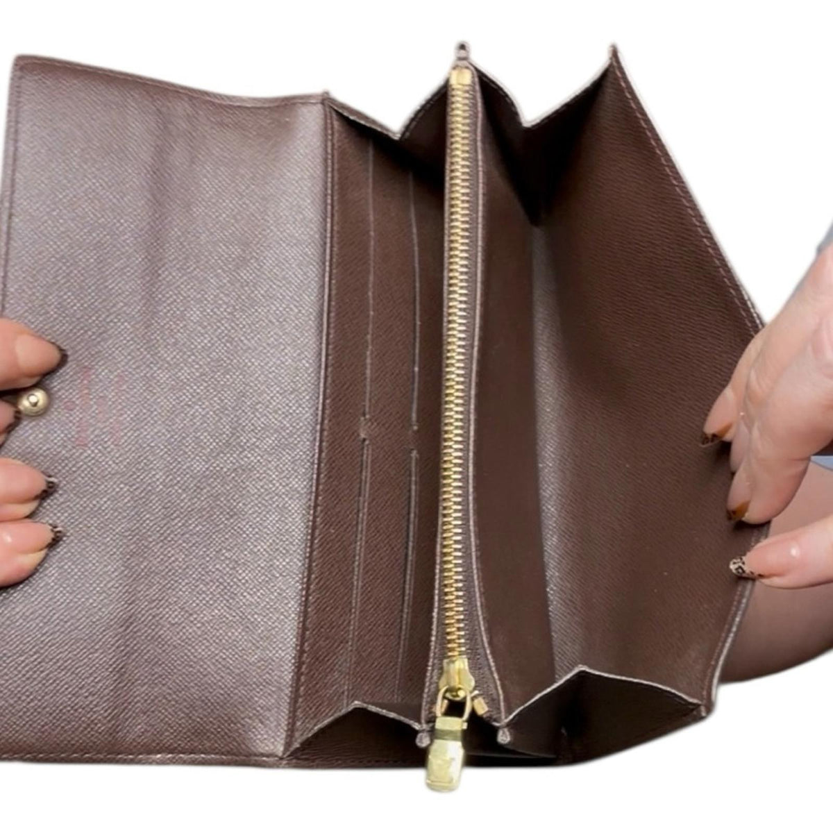 Louis Vuitton Damier Ebene Sarah Wallet w/ Box & COA