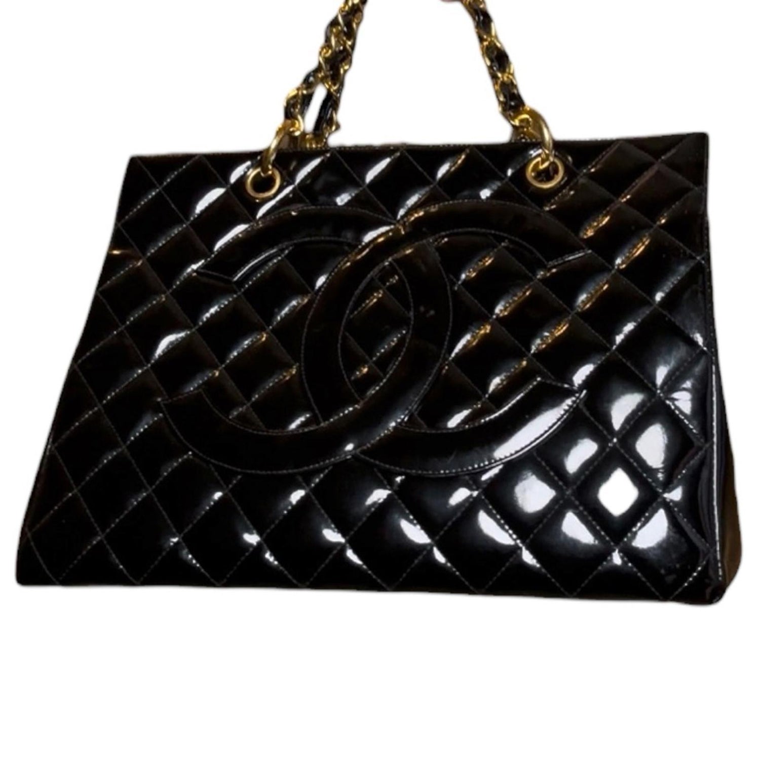 CHANEL Black Patent Quilted Shoulder Bag